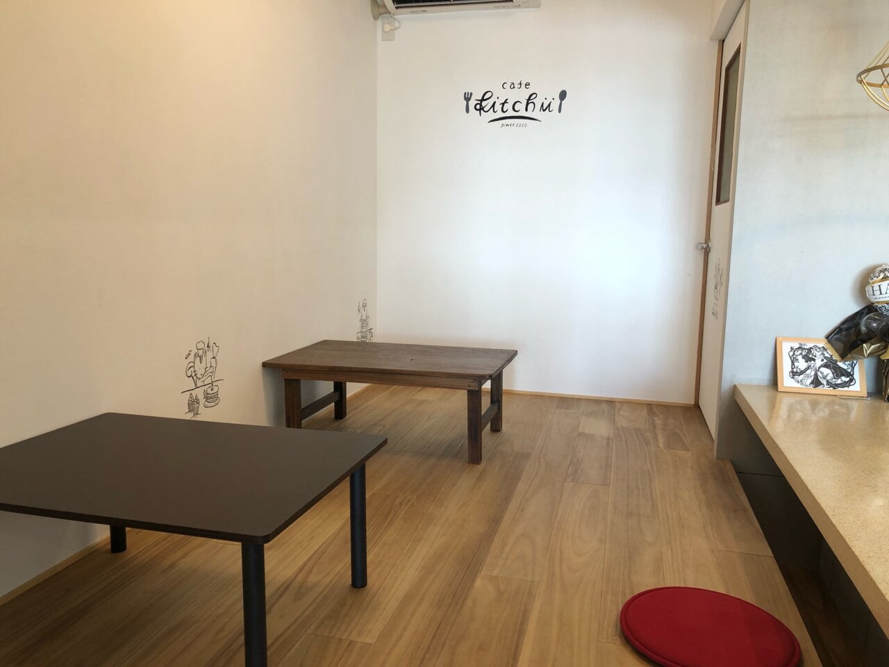 菓子工房＆カフェkitchiiカフェスペース